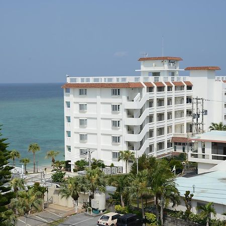 Morimar Resort Hotel Йомитан Екстериор снимка