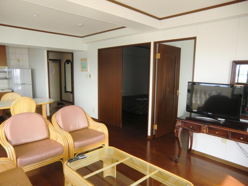 Morimar Resort Hotel Йомитан Стая снимка