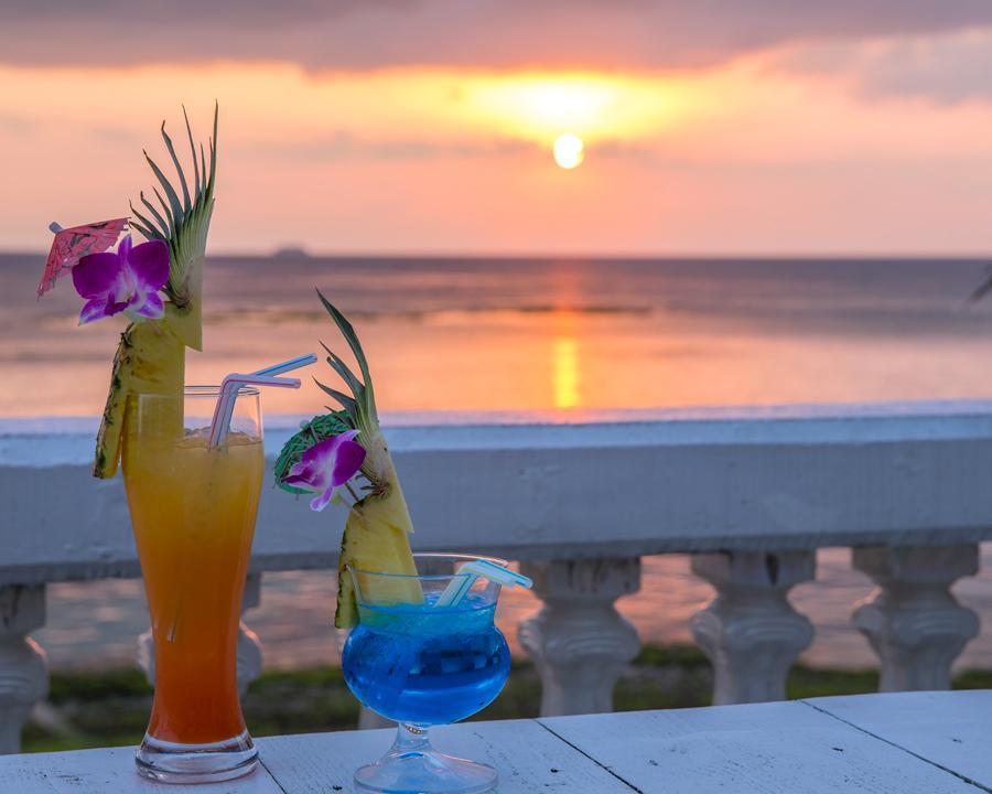 Morimar Resort Hotel Йомитан Екстериор снимка